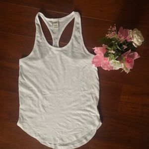 3/$20 🍒Pink White Tank Top